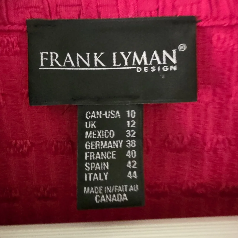 Frank Lyman Design 10 Modern Contemporary Textured Exposed Zipper  Knit Jacket - Picture 4 of 13